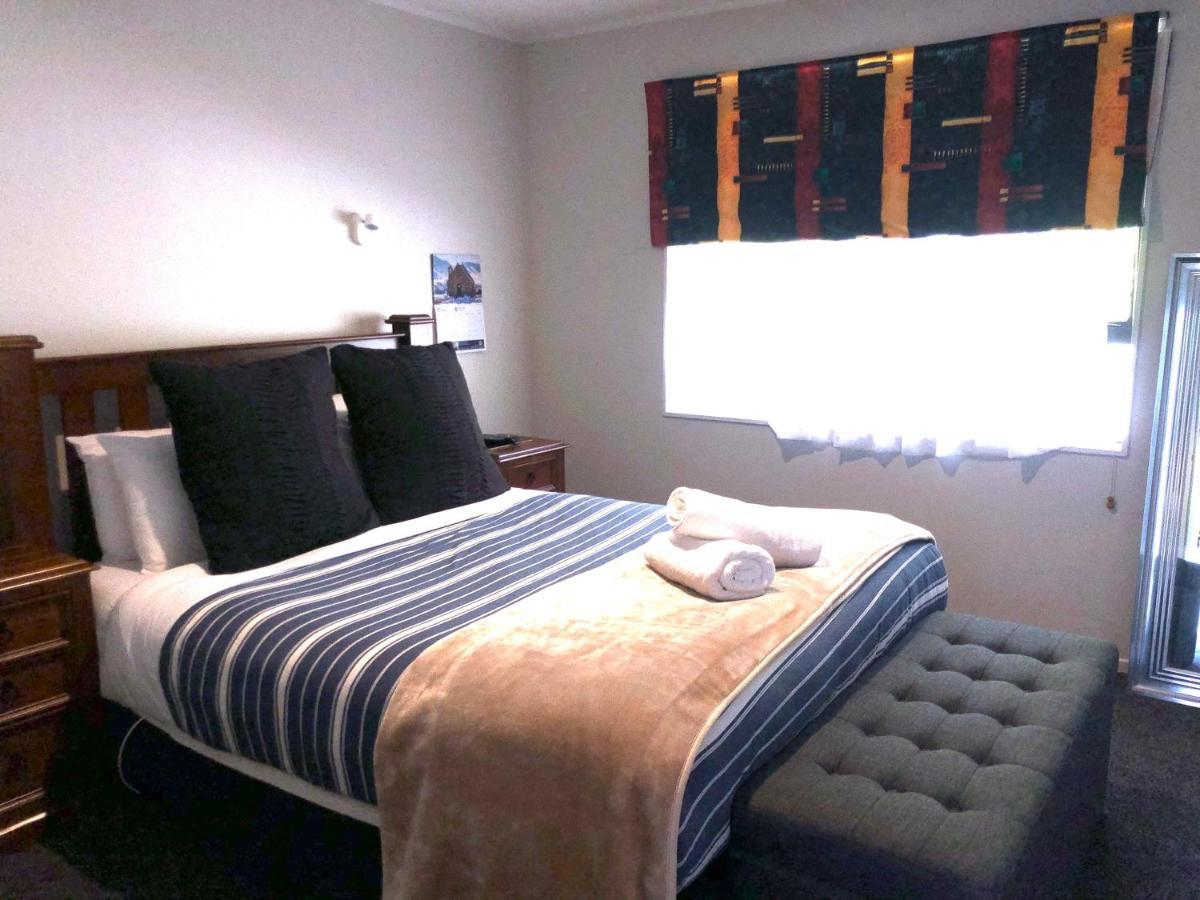 Anglers Retreat Villa Лейк Текапо Екстериор снимка